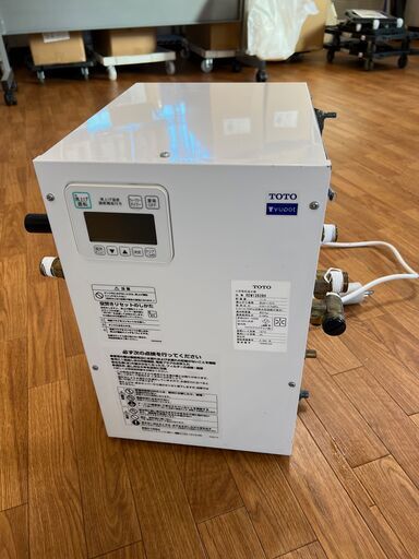 TOTO トートー パブリック用 小型電気温水器　REW12B2BH 200V