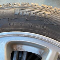 スタットレスタイヤ　155/65/14