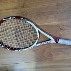 硬式テニスラケット　Wilson