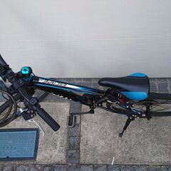 GIANT ESCAPE JR (2020年モデル｜24インチ｜ブラック）