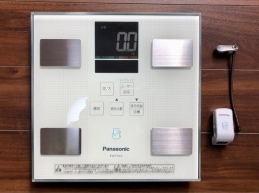 【お話中】【スマホ対応】Panasonic 体重・体組成計＆活動量計 デイカロリ（万歩計）セット