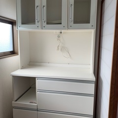 【無料】ニトリ キッチンボード 食器棚