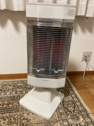ダイキン遠赤外線暖房機値下げ