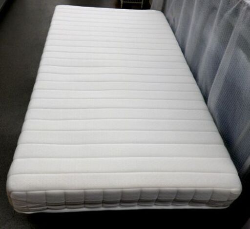 脚付きマットレスベッド シングルサイズ 幅95×長さ180×高さ40㎝ ホワイト 寝具 札幌市 西岡店
