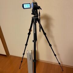 三脚と動作確認済ハンディカムのセットCanon ivis FS10 & Manfrotto