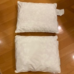 IKEA 枕　2つ　【決まりました】