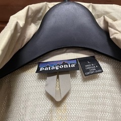 Patagonia パーカー　サイズL