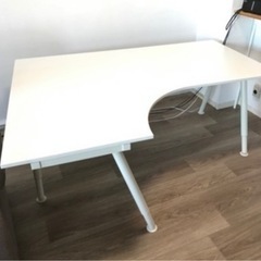 IKEA ガッラント コーナーデスク　ホワイト