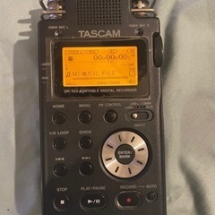 TASCAM DR-100 ポータブルレコーダー