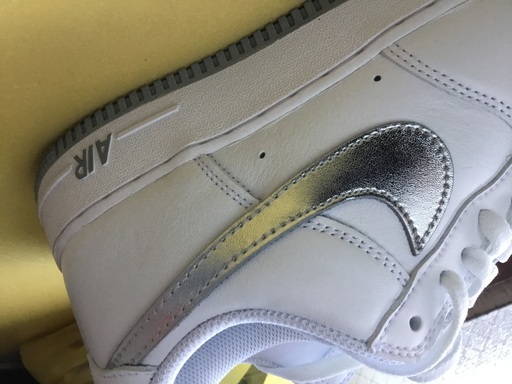 NIKE エアフォース1 LOW レトロ(ホワイトシルバー　27.5)