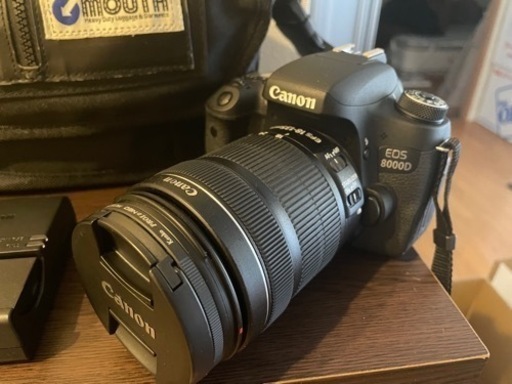 Canon EOS 8000D デジタル一眼レフカメラ