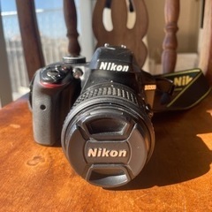 Nikon デジタル一眼レフカメラ 18-55 VRⅡレンズキッ...