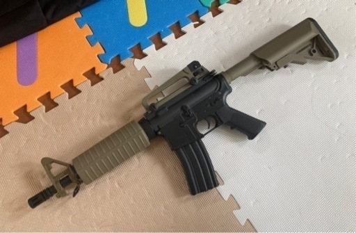18歳以上　電動ガン　ハーフメタル　Ｍ４　ショートカスタム