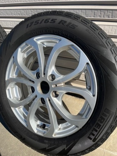 PIRELLI ピレリ スタッドレスタイヤ ミニクーパー使用 | paracolor.com.br