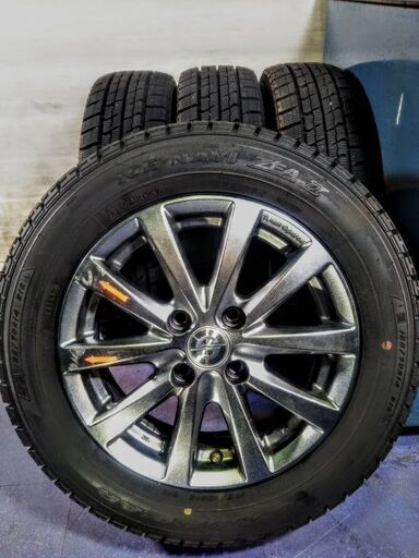 冬VW ワーゲン UP！アップ【富山】UP アップ！ VW 冬 165/70R14【点検OK】14インチ 人気の スパルコ ガンメタ色 きず多中古 4本 車検対応 VW専用