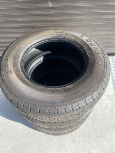 ハイエース195/80R15 107/105LT バリ山 交換工賃込み w2-worldbuffet.co.uk