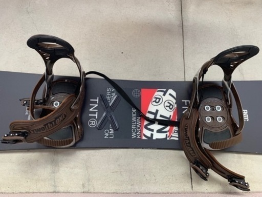 中古スノボ一式【SALOMON】RIVAL-X 154 、Rhythmビンディング・ブーツ