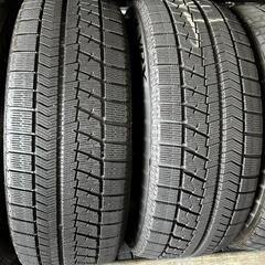 ⛄215/55R17❄️工賃込み！エスティマ、クラウンアスリート、カムリハイブリッド、オデッセイ、ヴェゼル、ジューク、フォレスター、レガシーアウトバック等に！BLIZZAK！BRIDGESTONE製スタッドレスタイヤ入荷しました⛄