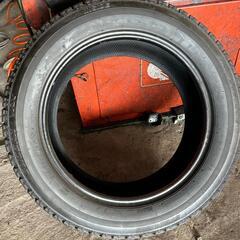 ⛄215/55R17❄️工賃込み！エスティマ、クラウンアスリート、カムリハイブリッド、オデッセイ、ヴェゼル、ジューク、フォレスター、レガシーアウトバック等に！BLIZZAK！BRIDGESTONE製スタッドレスタイヤ入荷しました⛄