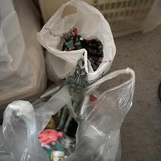 直接取りに来ていただける方限定】ソフビ、人生ゲーム、服、皿、湯呑