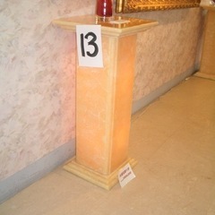 来週2月10日まで　移転の為大幅値下げ　天然大理石　スタンド