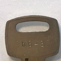 オフィス家具鍵　中古　コクヨ　K643　書庫　ロッカー　オリジナルキー