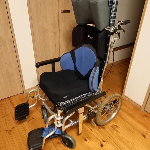 車椅子 ティルト リクライニング付き 車椅子 ティルト リクライニング付き