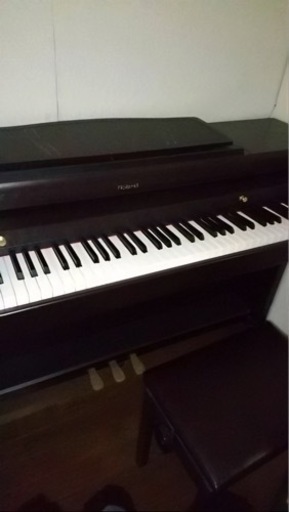 ローランド 電子ピアノ HPシリーズ ダークローズウッド調 HP7(取引中)