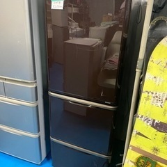 ^_^  シャープ　冷蔵庫　両開き　自動製氷機付き　2015年製
