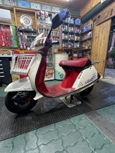リードSS50   ホンダ　LEAD　　2スト　スクーター
