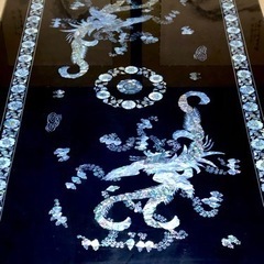 【⚠️近日処分】大型 螺鈿 細工 座卓 テーブル 豪華絢爛 高級 鳳凰図 韓国漆塗　配送可