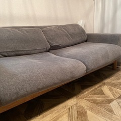 2.5〜3人掛けソファ 美品 おしゃれ 北欧