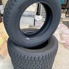 売り切りお値下げ！185/65R15   スタッドレスタイヤ