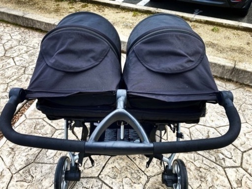【お話し中】ブリタックス 2人乗りベビーカー 双子ベビーカー お話し中】ブリタックス 2人乗りベビーカー 双子ベビーカー britax