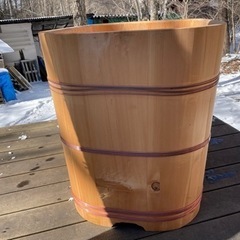 【引取・発送OK】さわらの風呂桶　木製風呂　サウナの水風呂に　古民家　露天風呂　アウトドア