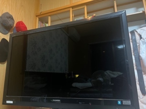 TOSHIBA  42インチ　テレビ