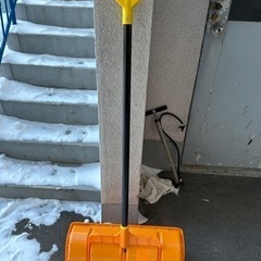 除雪スコップ　雪かき道具