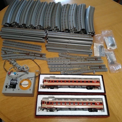 値下げ！鉄道模型 HOゲージキハ58 線路137本 パワーパック セット