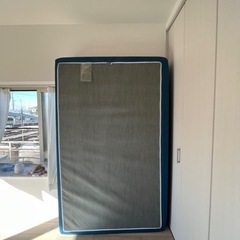 交渉中　コアラマットレスセミダブル　ベットフレーム付き