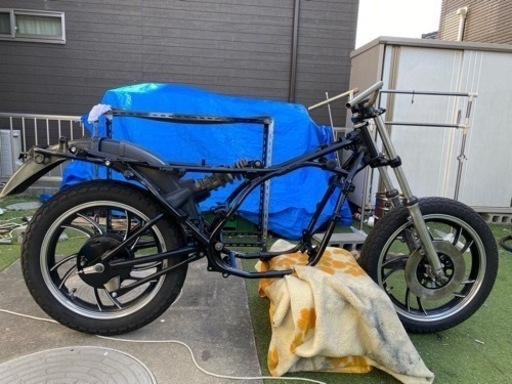ヤマハ RZ250 4L3 書付きフレーム おまけ付き