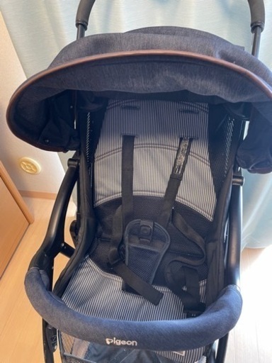 【軽量！簡単折り畳み】トイザらス限定　ピジョン Bingle BASIS 軽量！簡単折り畳み】トイザらス限定 ピジョン Bingle BASIS Pigeon