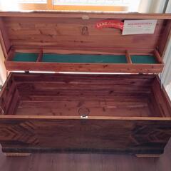 [近隣地域送料無料]インポート 木製 トランク cedar chest