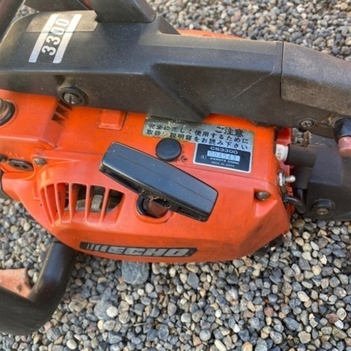 商談中です。ジャンク チェーンソー2台価格変更しました