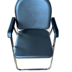 ITOKI パイプ椅子 ブラック NO.143