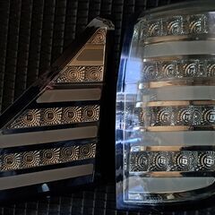 20系アルファード　スモークテールランプ