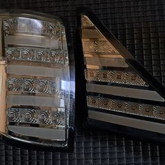 20系アルファード　スモークテールランプ
