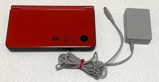 ニンテンドーDSi LL (スーパーマリオ25周年限定品)＋ソフト4本