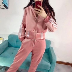 新品韓国Style、ピンクの暖かジャージセット♡