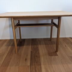 ウニコ LOM ダイニングテーブル 120