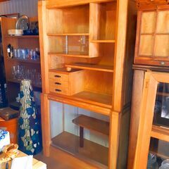 木製 素朴な 食器棚 飾り棚 レトロ　/TJ-0765 2F